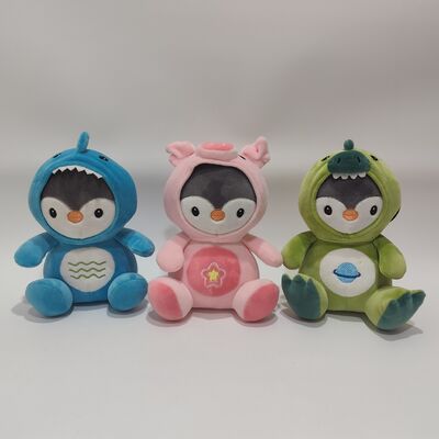 ของเล่นเพนกวินน่ารักในชุดสัตว์